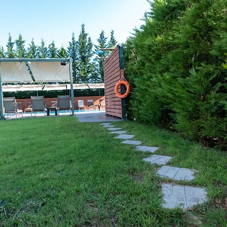 מלון דירות Anilio Plaza