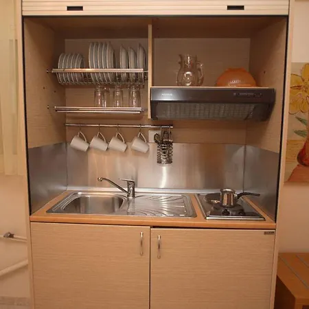 Apart-hotel Anilio Plaza 4*