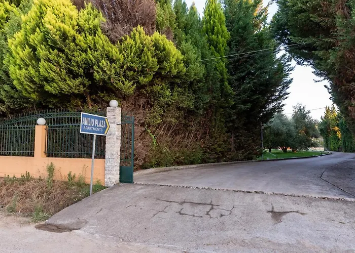Anilio Plaza