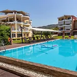 Anilio Plaza Zacharo