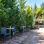 Anilio Plaza