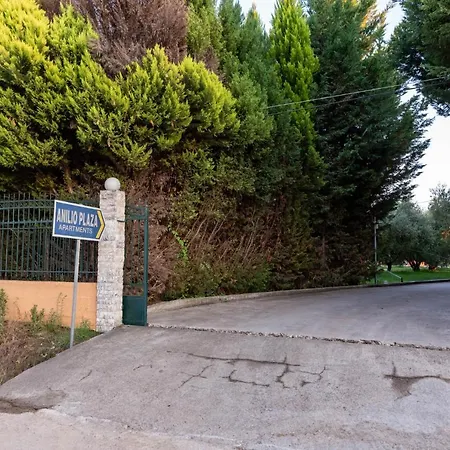 Anilio Plaza