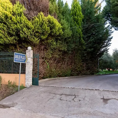 Anilio Plaza