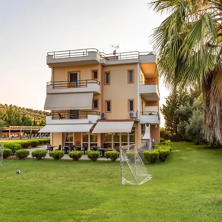 Anilio Plaza 4* Захаро