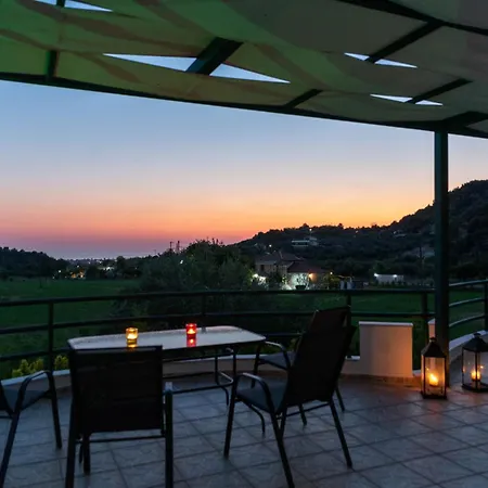 Anilio Plaza Zacharo
