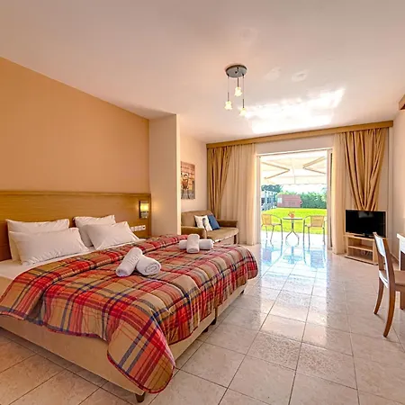Anilio Plaza Zacharo