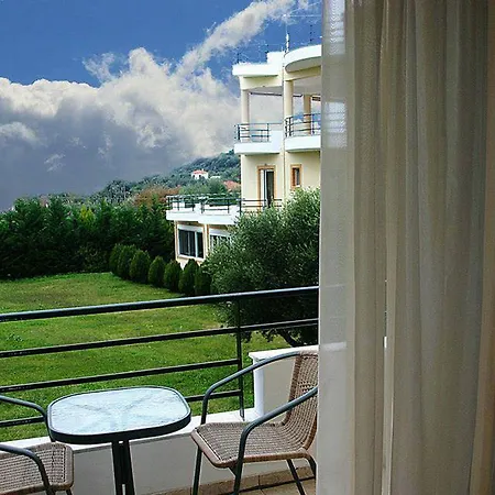 Anilio Plaza Апарт-отель 4*