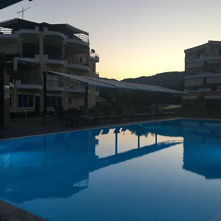 Anilio Plaza Zacharo