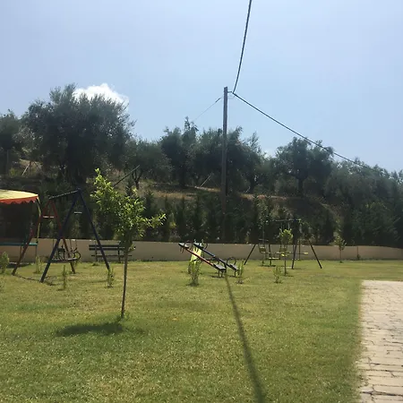 Anilio Plaza Apartmanhotel 4*