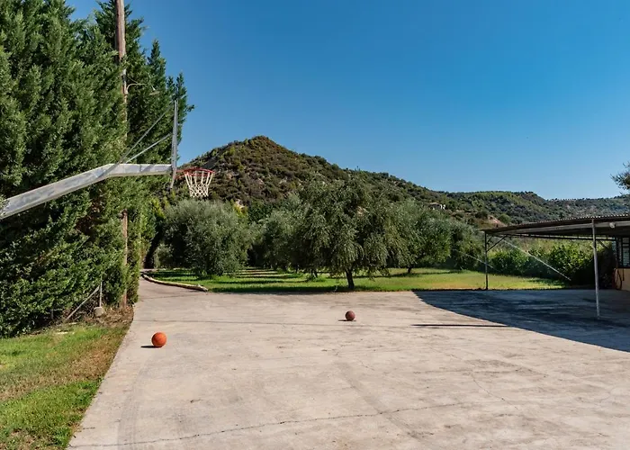 Anilio Plaza Aparthotel