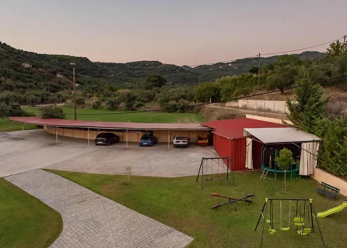 Апарт-отель Anilio Plaza Захаро