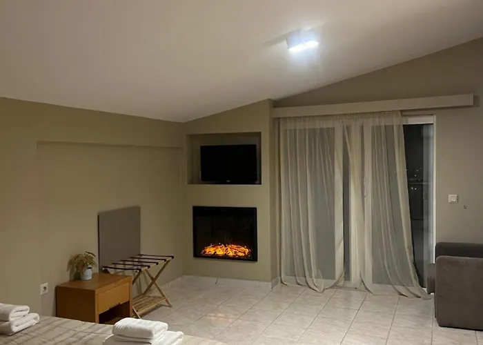 Anilio Plaza 4* Захаро